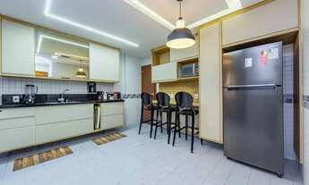 Imagem 11: Excelente Apartamento de 3 Quartos com Suíte e Varanda Frontal em Agriões