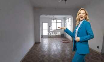 Imagem: Casa Duplex com Terraço Coberto em Localização