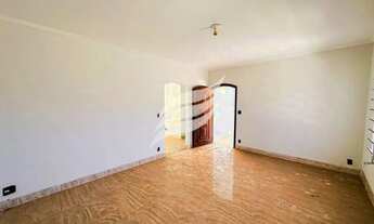 Imagem 3: Casa espaçosa com 03 suítes à venda no bairro Higienópolis