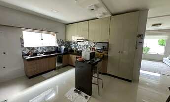 Imagem 5: Vende bela casa no bairro Jardins das Acácias