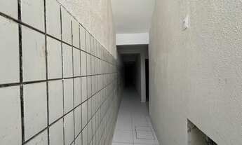 Imagem 3: Apartamento para aluguel com 30 metros quadrados com 1 quarto em Amadeu Furtado - Fortalez