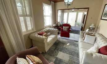 Imagem 5: Casa com pátio com 3 dormitórios, 2 banheiros e 4 vagas