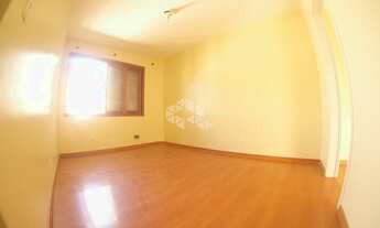 Imagem 2: PORTO ALEGRE - Apartamento Padrão - Cristal
