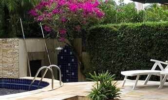 Imagem 4: Casa de condomínio sobrado para venda possui 355 metros quadrados com 4 quartos