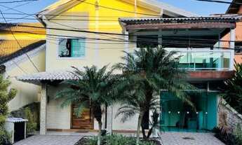 Imagem 1: Casa de condomínio para venda possui 315 metros quadrados com 4 quartos