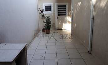 Imagem 7: Casa para venda tem 180 metros quadrados com 3 quartos