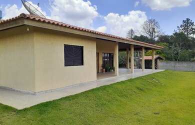 Imagem 7: Chácara para venda possui 1600 metros quadrados - Mairinque - São Paulo