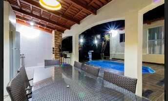 Imagem 2: Casa para venda possui 233 metros quadrados com 3 quartos em Balneário Gaivotas - Itanhaém