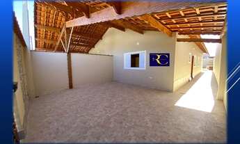 Imagem 2: Casa com Piscina 02 dormitórios em Mongaguá