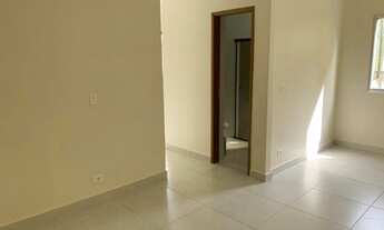 Imagem 2: Apartamento em Lauro de Freitas/Centro - 2/4