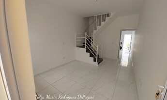 Imagem: Casa a venda-2 quartos-2 banheiros-quintal-Jardim