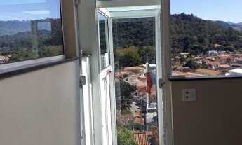 Imagem 4: Casa central a venda em São Bento do Sapucaí - SP