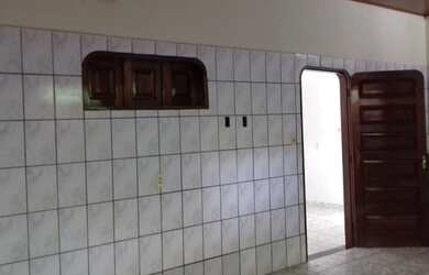 Imagem 5: Aluga-se Casa germinada no bairro pricumã