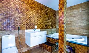 Imagem 2: Casa de condomínio para venda possui 315 metros quadrados com 4 quartos