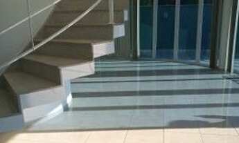 Imagem 5: Casa de condomínio para venda tem 550 metros quadrados com 4 quartos