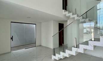 Imagem 2: Parkville - Casa ampla e iluminada, com pé direito alto - 4 quartos sendo 1 suite