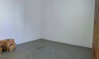 Imagem 4: ALUGO R$ 1.900, amplo apto com 2 suítes e varanda, Rua Barroso, Centro