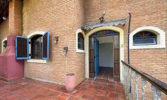 Imagem 4: CASA ESPAÇOSA; 4 UNIDADES ACESSOS INDEPENDENTES; MORADIA família grande ou CO-HOUSING; INV