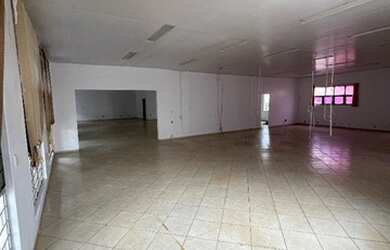 Imagem 3: Aluguel - Grande salão comercial no centro