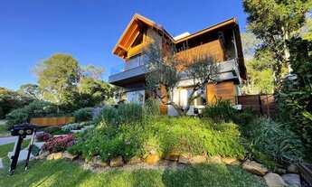 Imagem 3: Maravilhosa residência em ótima localização de Gramado