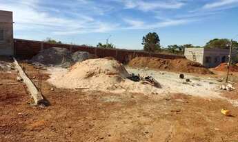 Imagem 5: Lote 26 de setembro rua 05 dentro de condomínio