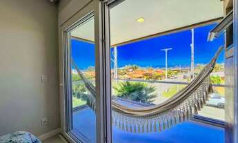 Imagem 2: Elegance Imóveis: Elegante Sobrado localizado no centro de Xangri-lá