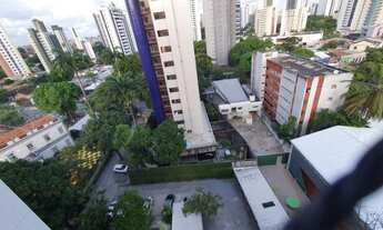 Imagem: CASA FORTE EM FRENTE AO COLEGIO MOTIVO