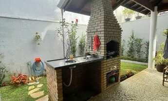 Imagem 3: Casa maravilhosa, com 3 dormitórios, sendo 3 suítes , uma master com banheira, sala ampla