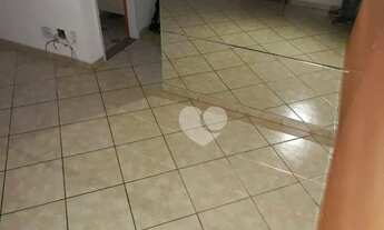 Imagem 3: Apartamento com sala, 2 quartos, 1 banheiro, vaga, armários, portaria 24h, à venda, 55 m²