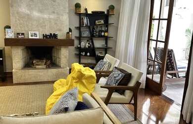 Imagem 4: Casa de condomínio sobrado para aluguel possui 500 metros quadrados com 4 quartos