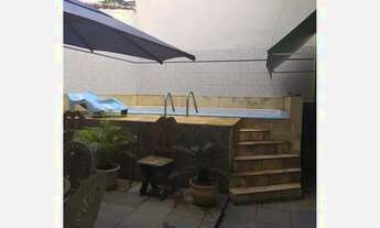 Imagem 2: Excelente casa Tríplex com piscina e churrasqueira no Parque Leopoldina