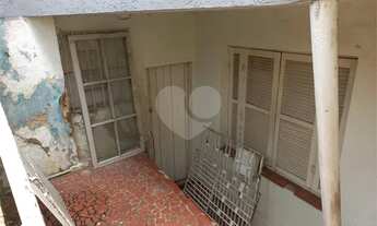 Imagem 7: 97 m² Imóvel precisa Modernização. Vale como terreno