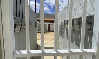 Imagem 3: Apartamento para venda possui 56 metros quadrados com 2 quartos em Ancuri - Itaitinga - CE