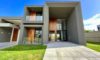 Imagem: Elegance Imóveis Elegante sobrado em condomínio