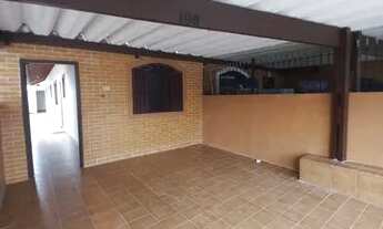 Imagem 4: CASA 2 bons quartos, boa cozinha, gars p/4 autos, próx praia e comércios $ 300.mil