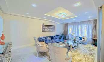 Imagem 6: Apartamento para venda possui 236 metros quadrados com 4 quartos