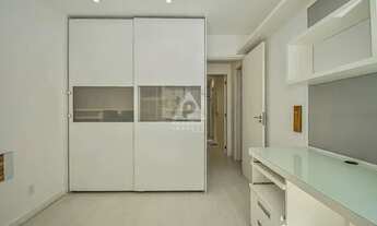 Imagem 7: Belíssima cobertura na melhor rua do Humaitá, rua sem saída com cancela, segurança 24 hora