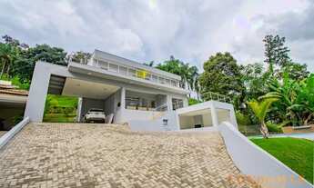 Imagem: Casa com 4 suítes, piscina e área gourmet