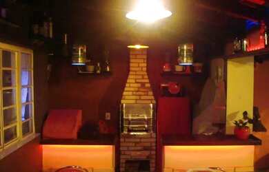 Imagem 3: Casa em Bairro Nobre Região do Aeroporto + Casa no Fundo