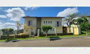 Imagem: Casa com 4 suítes com piscina em condomínio