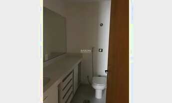 Imagem 7: Apartamento a venda no Itaim Bibi, planta original muito versátil, 3 dormitórios, área de