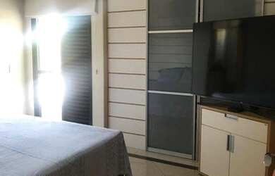 Imagem 5: Apartamento 4 Dormitórios sendo 2 suítes Varanda 3 Vagas de garagem