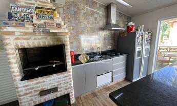 Imagem 6: Linda casa térrea com piscina, disponível para locação no Condomínio Palmeiras Imperiais e