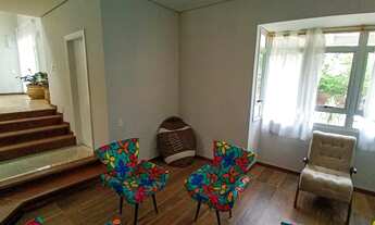 Imagem 5: Casa de condomínio sobrado para venda possui 600 metros quadrados com 4 quartos