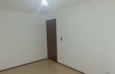 Imagem 5: Apartamento com 3 quartos para alugar por R$ 1900.00, 133.40 m2 - VILA IZABEL - CURITIBA/P