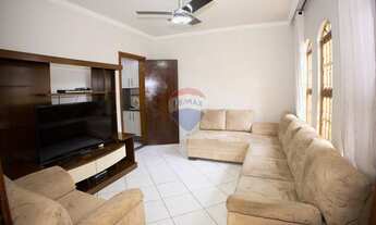 Imagem 3: Casa com 3 dormitórios à venda no Jardim Laodiceia - Maringá/PR