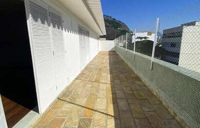 Imagem 3: Urca - Cobertura Linear - 5 quartos(2 suítes) - 377mts - Excelente !