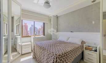 Imagem 7: Apartamento com 3 dormitórios e 3 vagas no Petrópolis