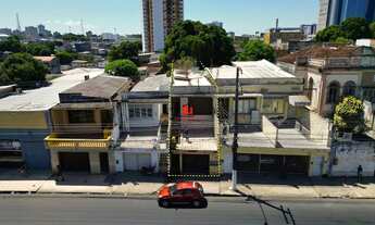 Imagem 3: Casa para Venda em Manaus, Centro, 4 dormitórios, 3 suítes, 4 banheiros, 1 vaga