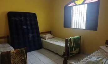 Imagem 7: CASA EM MONGAGUA PARA TEMPORADA - COZINHA - SALA DOIS BANHEIROS E DOIS QUARTOS